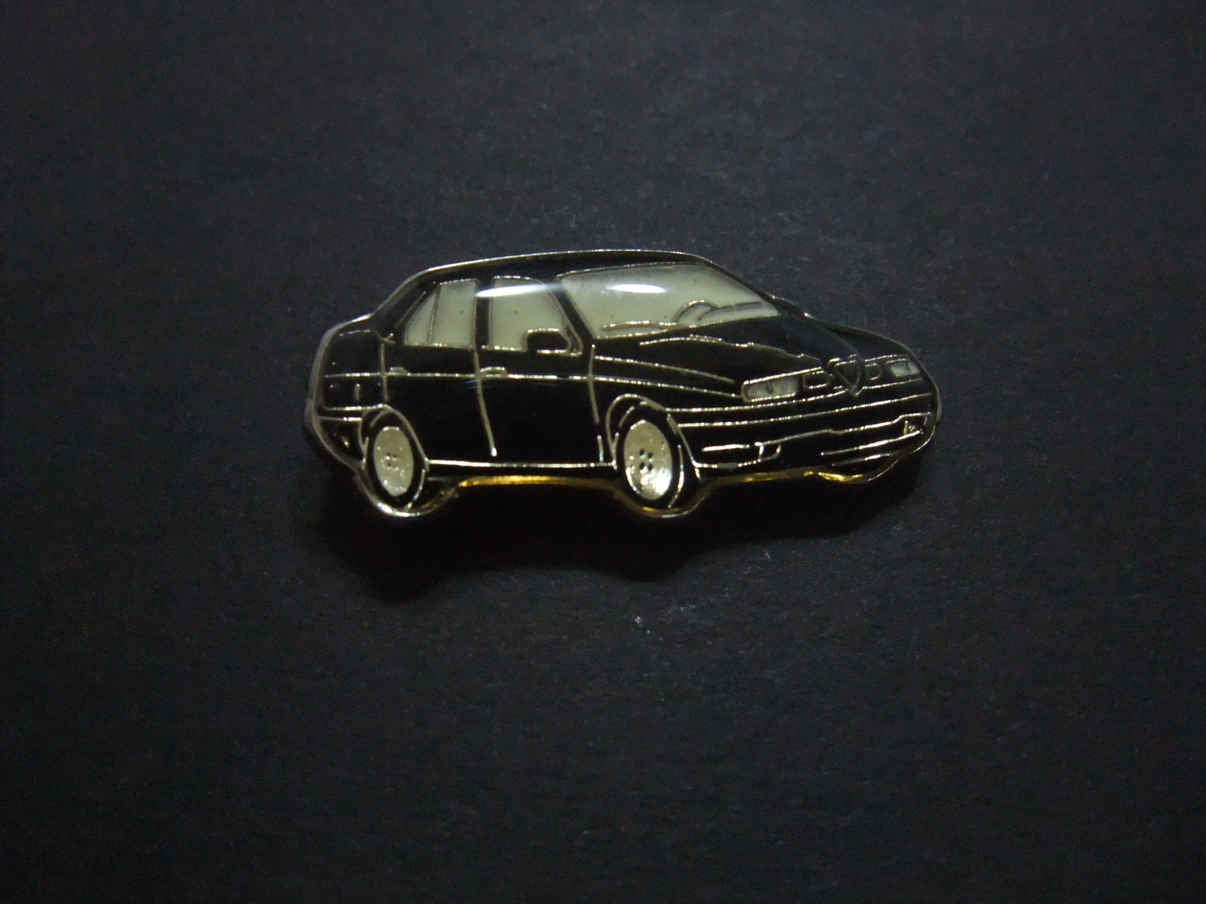 Alfa Romeo 155 sedan zwart model